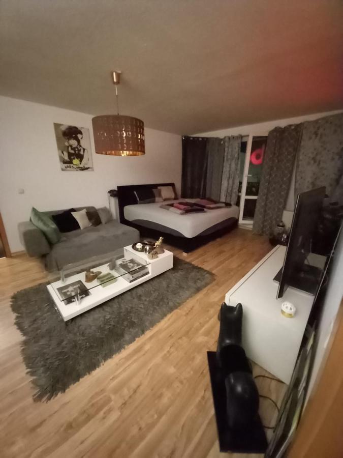 Tolle Private 2-Zimmer Wohnung Im Szene Bezirk Berlin-Friedrichshain المظهر الخارجي الصورة